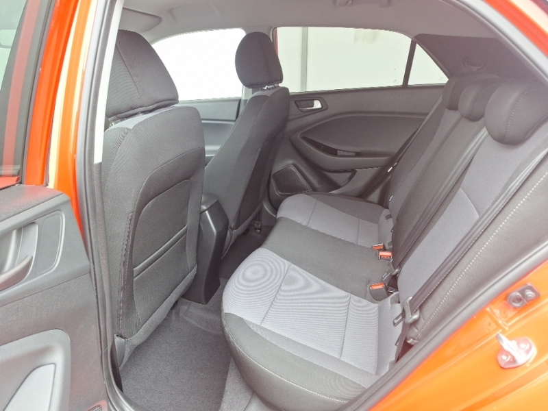 Hyundai I20 1.0 T-gdi Premium Nav Red #6