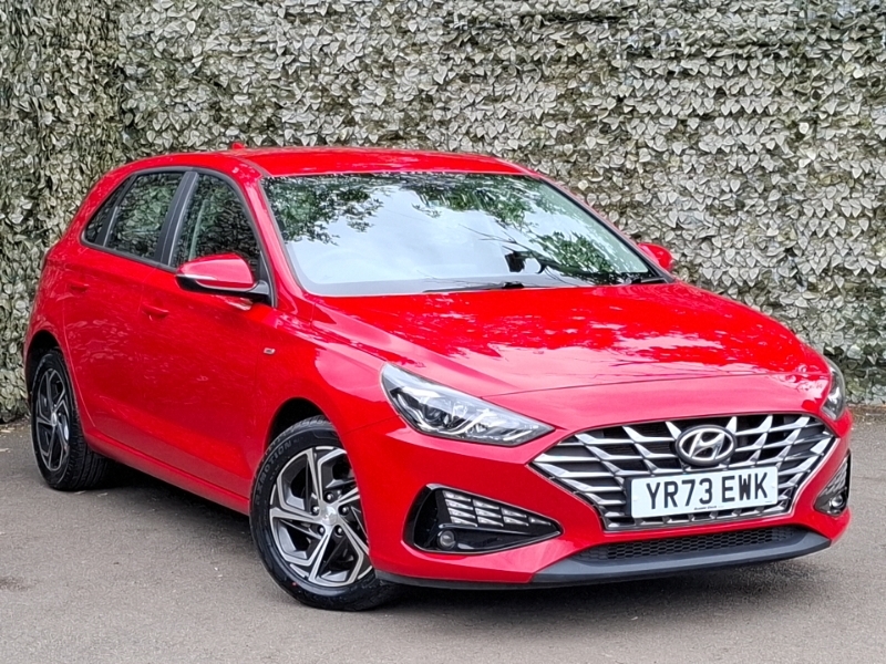 Hyundai I30 1.0T Gdi Se Connect Dct Red