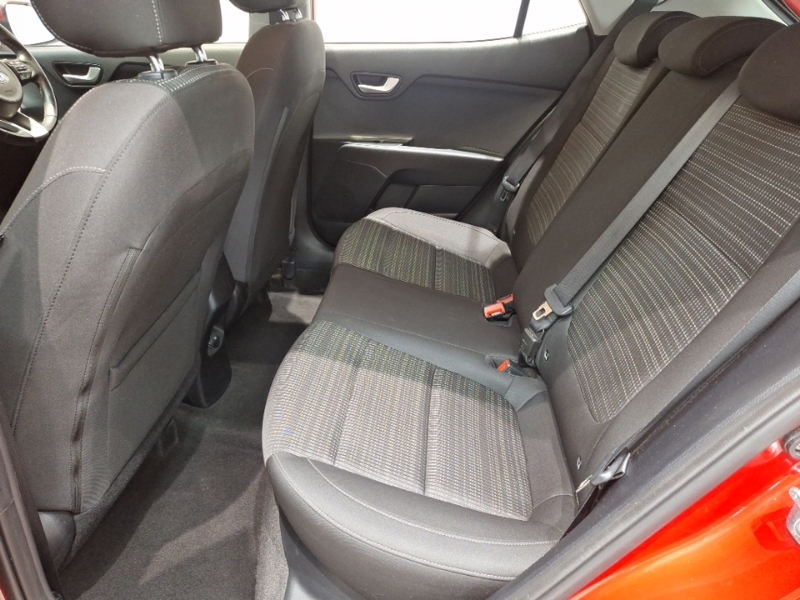 Kia Stonic 1.4 Mpi 2 NV18LFL Red #6