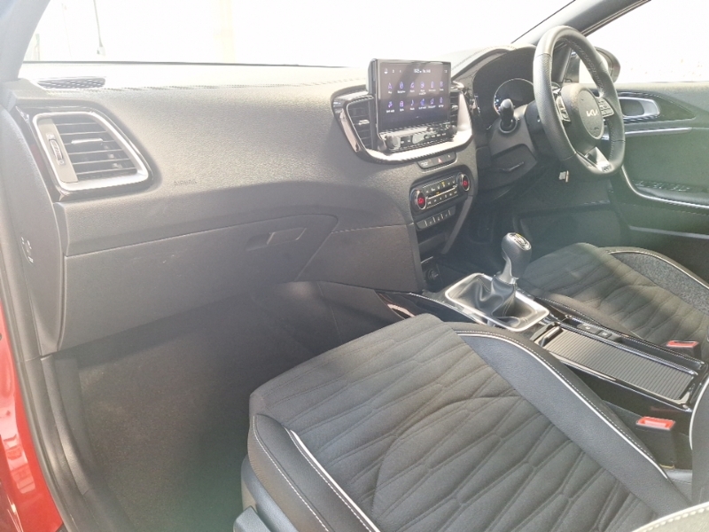 Kia Ceed 1.5T Gdi Isg Gt-line BV24ZLX Red #5