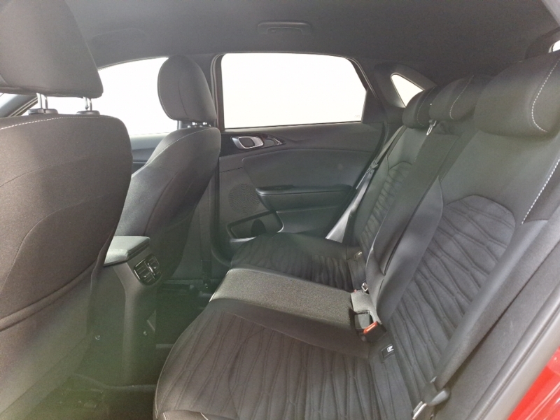 Kia Ceed 1.5T Gdi Isg Gt-line BV24ZLX Red #6