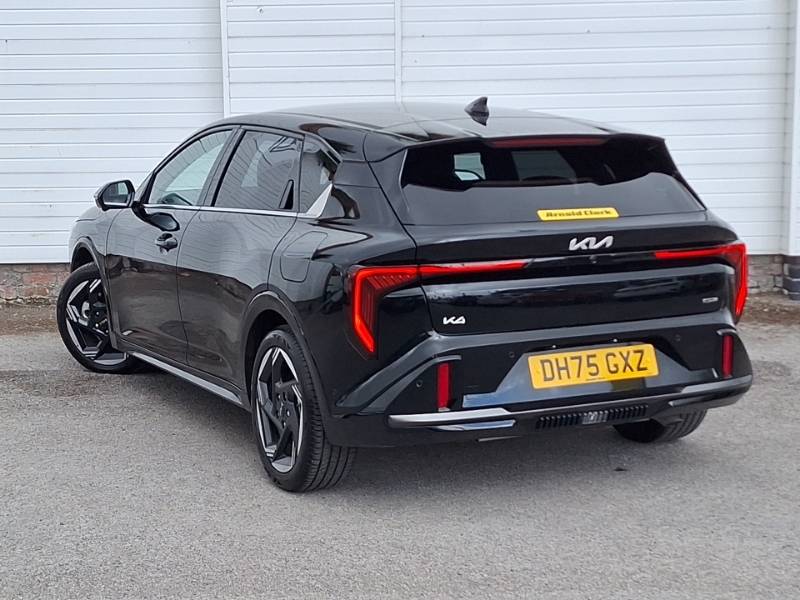 Kia  1.6T-gdi 150 Gt-line Dct DH75GXZ Black #2