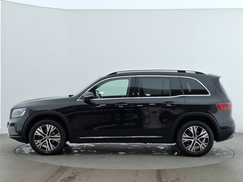 Mercedes-Benz GLB Class Glb 200 Sport Executive 7G-tronic KN25SVA Black #4