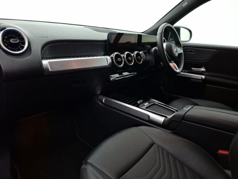Mercedes-Benz GLB Class Glb 200 Sport Executive 7G-tronic KN25SVA Black #5
