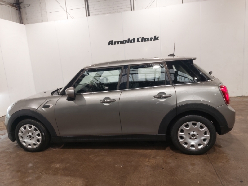 Mini Hatch 1.5 One Classic II Comfortnav Pack YC69LGX Silver #4