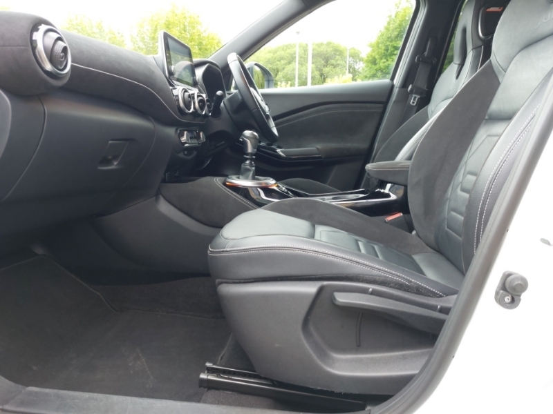 Nissan Juke 1.0 Dig-t 114 Tekna SJ22UWK White #5