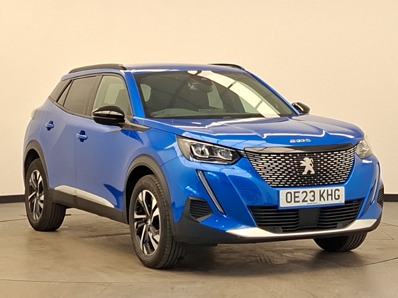 Peugeot 2008 1.2 Puretech Allure Premium Blue