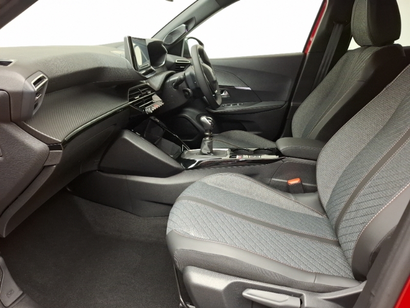 Peugeot 2008 1.2 Puretech Allure Red #5