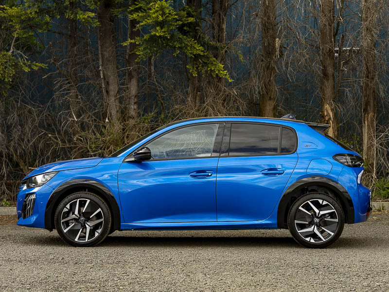Peugeot 208 1.2 Puretech 100 Gt Premium Blue #4