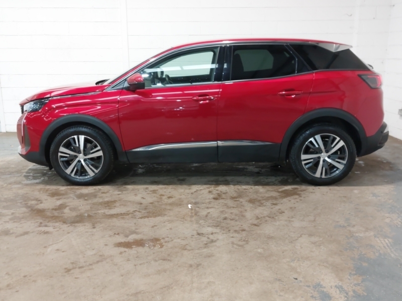 Peugeot 3008 1.2 Puretech Allure SG21BWL Red #4