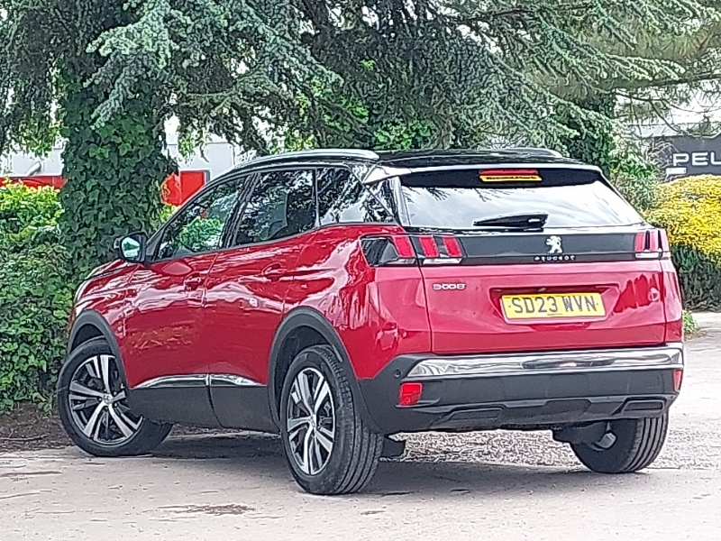 Peugeot 3008 1.5 Bluehdi Allure Premium Eat8 SD23WVN Red #2