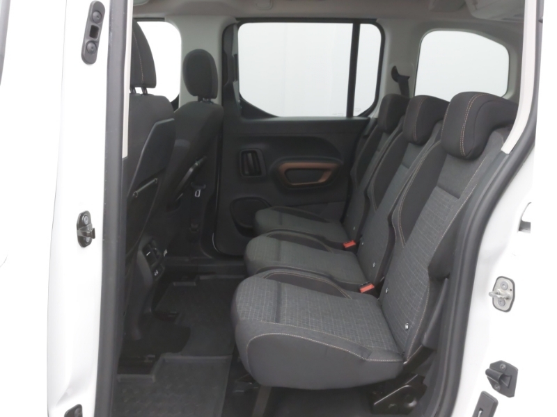 Peugeot Rifter 1.5 Bluehdi 130 Gt Line KR20VZT White #6