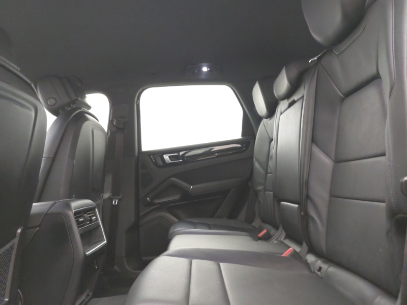 Porsche Cayenne E-hybrid Tiptronic S RJ71TFU Black #6