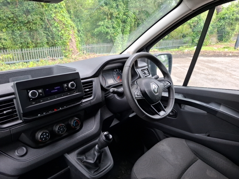 Renault Trafic Sl28 Blue Dci 150 Business Van HT22THZ Grey #3
