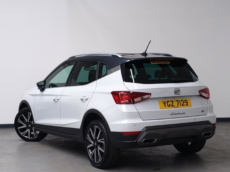 Seat Arona 1.0 Tsi 110 Fr Edition YGZ7129 White #2