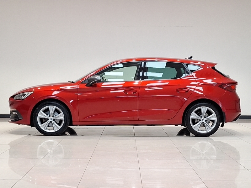 Seat Leon 1.5 Tsi Evo Fr DF70BVO Red #4