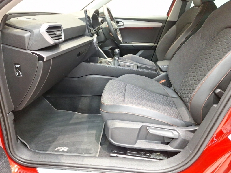Seat Leon 1.5 Tsi Evo Fr DF70BVO Red #5