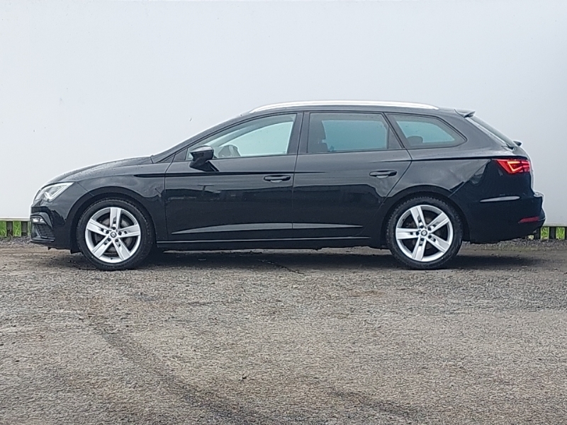 Seat Leon 1.5 Etsi 150 Fr Dsg NA20ZFL Black #4