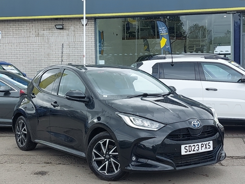 Toyota Yaris 1.5 Hybrid Design Cvt Black
