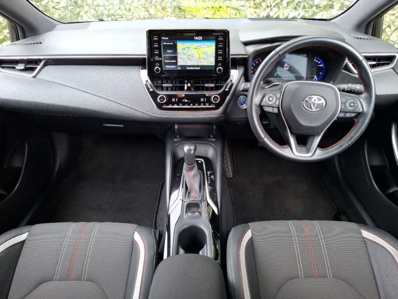 Toyota Corolla 1.8 Vvt-i Hybrid Gr Sport Cvt ST71ASZ White #3