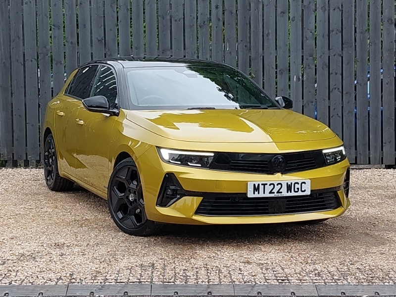Vauxhall Astra 1.2 Turbo 130 Ultimate Yellow
