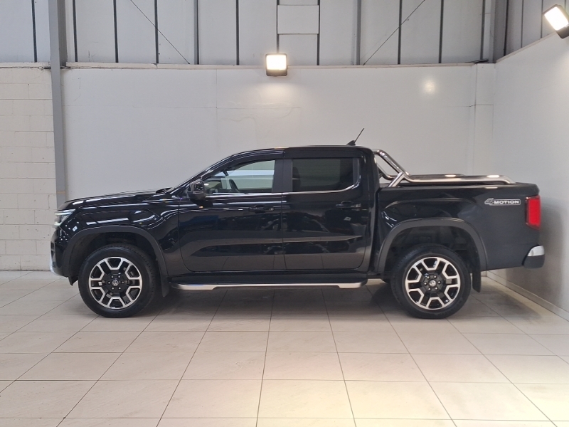 Volkswagen Amarok Dcab Pick Up Style 2.0 Tdi 205 4M Premium VK74CHN Black #4