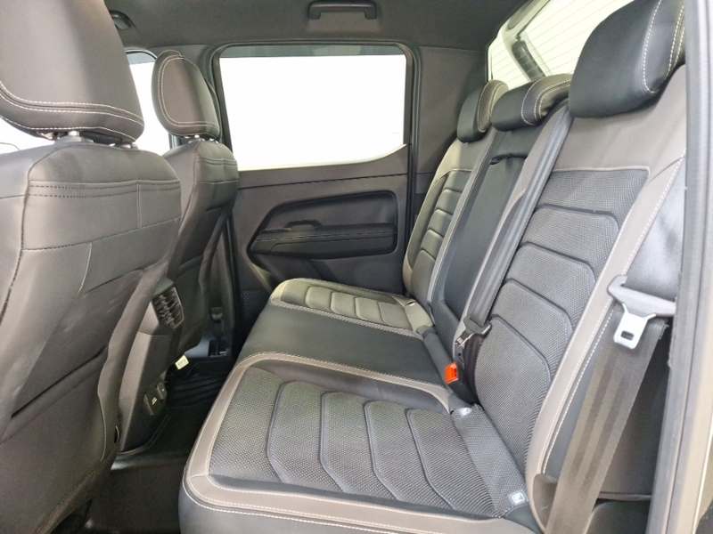 Volkswagen Amarok Dcab Pick Up Style 2.0 Tdi 205 4M Premium VK74CHN Black #6