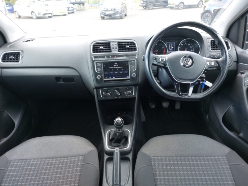 Volkswagen Polo 1.2 Tsi Match Edition SO17EJX Black #3