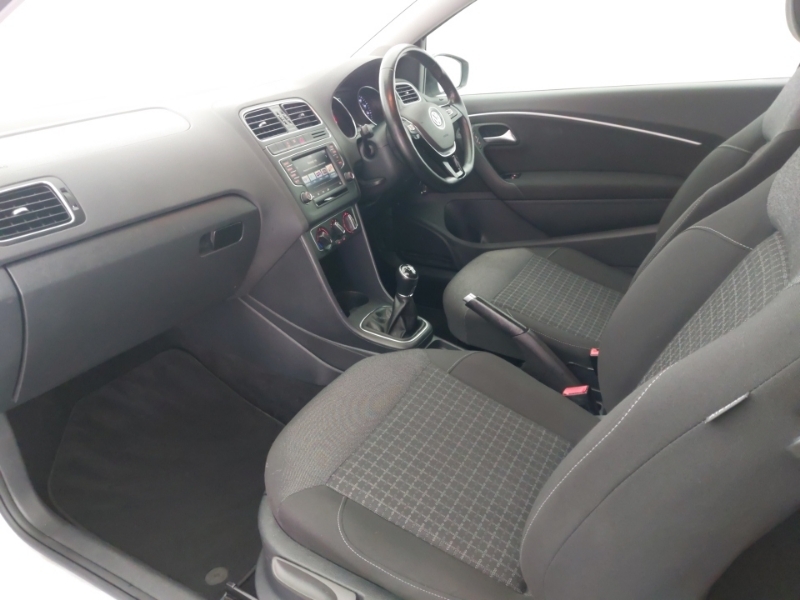 Volkswagen Polo 1.2 Tsi Se YT65GOE White #5