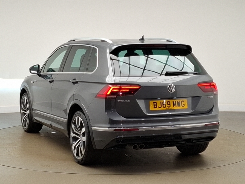 Volkswagen Tiguan 2.0 Tdi 150 4Motion R-line Tech Dsg BJ69MWG Grey #2