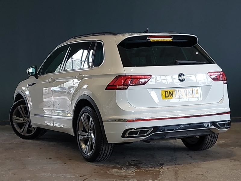 Volkswagen Tiguan 2.0 Tdi R-line Edition Dsg DN73VNW White #2