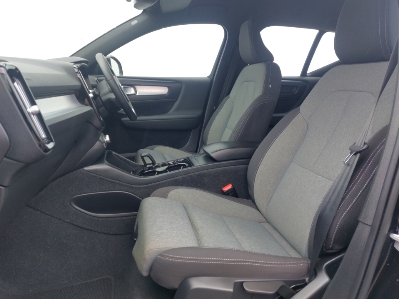 Volvo XC40 2.0 B3p Plus Dark ND23DKF Black #5
