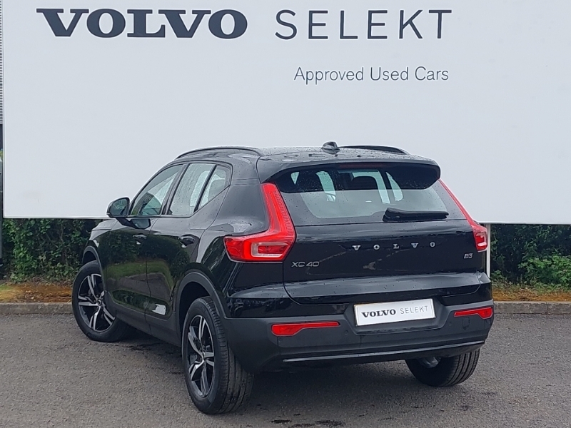 Volvo XC40 2.0 B3p Plus Dark ND23DKF Black #2