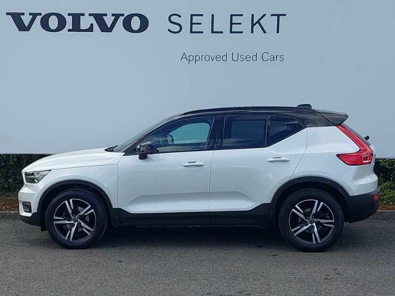 Volvo XC40 1.5 T3 163 R Design Geartronic YY70VTW White #4