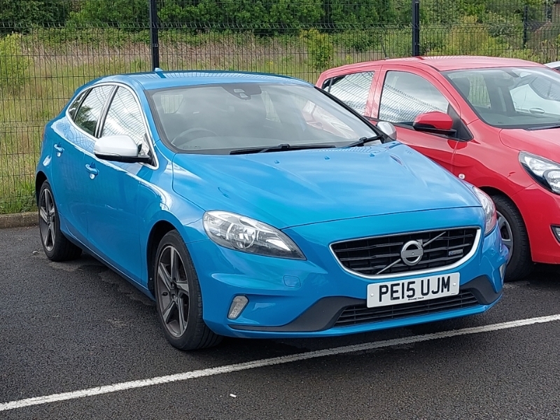 Volvo V40 D2 R Design Blue
