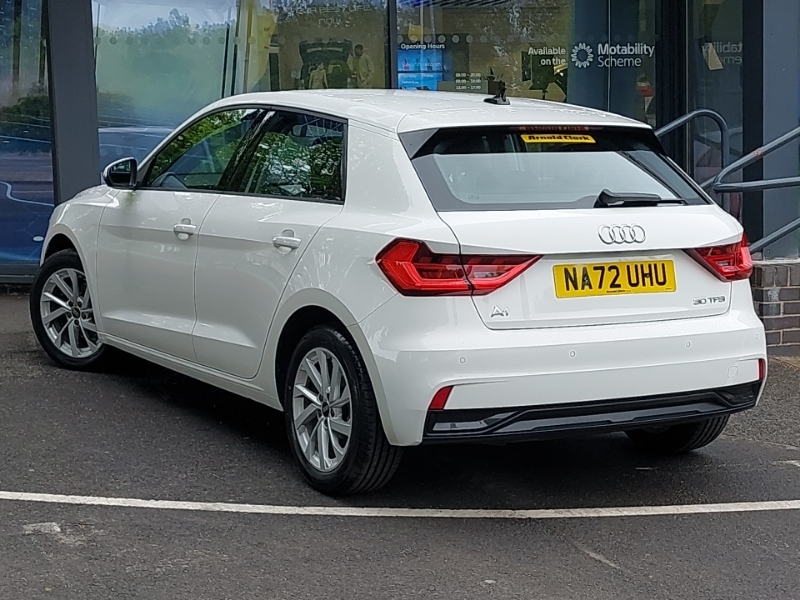 Audi A1 30 Tfsi 110 Sport NA72UHU White #2