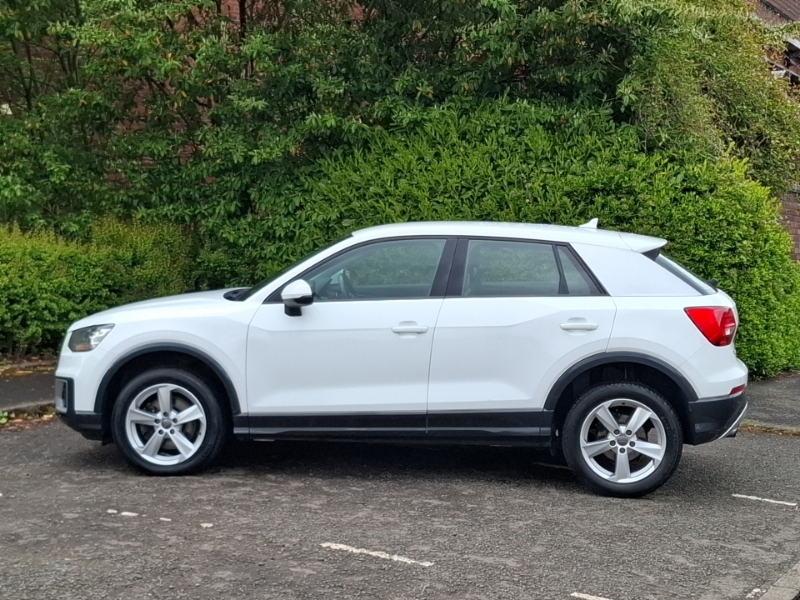 Audi Q2 1.0 Tfsi Sport White #4