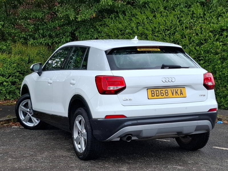 Audi Q2 1.0 Tfsi Sport White #2