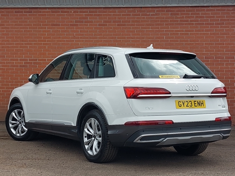 Audi Q7 55 Tfsi Quattro Sport Tiptronic White #2