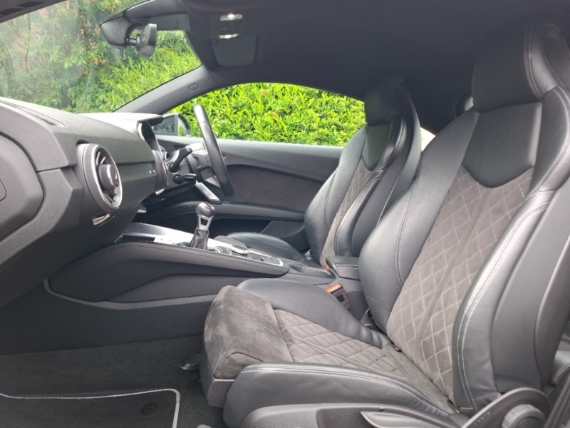 Audi TT 45 Tfsi S Line YE19EET Black #5
