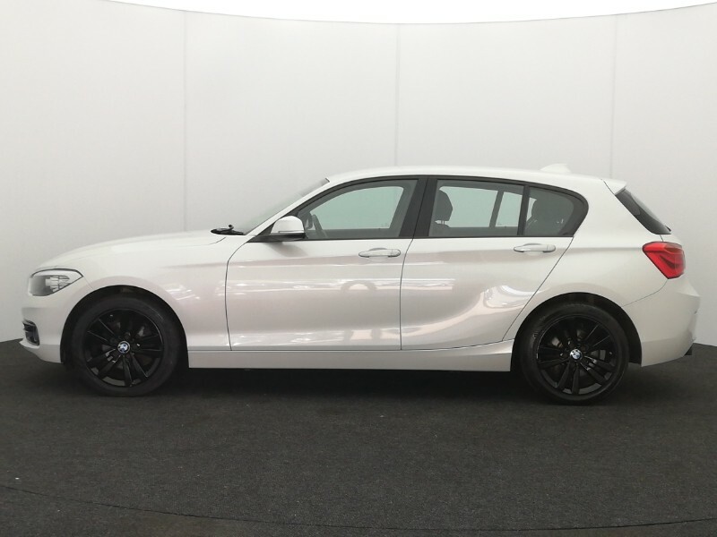 BMW 1 Series 120D Sport Navservotronic BA18KCK White #4