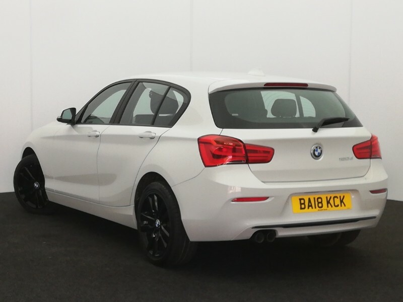 BMW 1 Series 120D Sport Navservotronic BA18KCK White #2