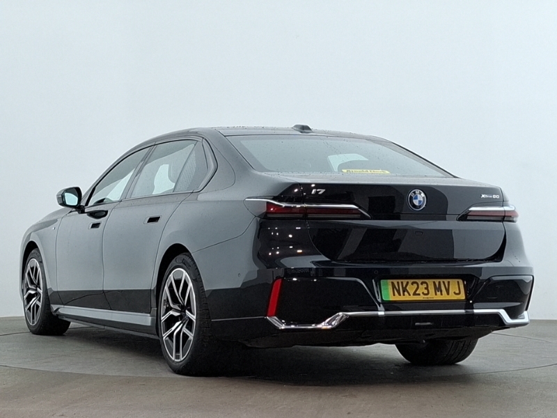 BMW i7 400Kw Xdrive60 M Sport 105.7Kwh Black #2