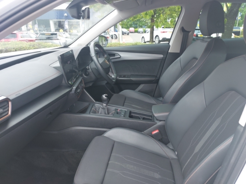 Cupra Formentor 1.5 Tsi 150 V1 KP23GYH White #5