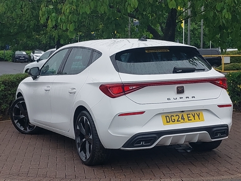 Cupra Leon 1.5 Tsi V1 DG24EYY White #2