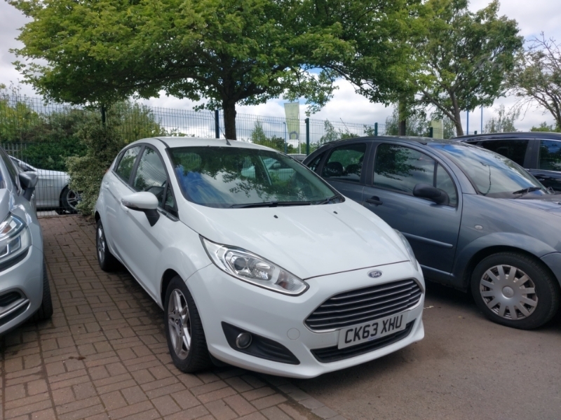 Ford Fiesta 1.25 82 Zetec White