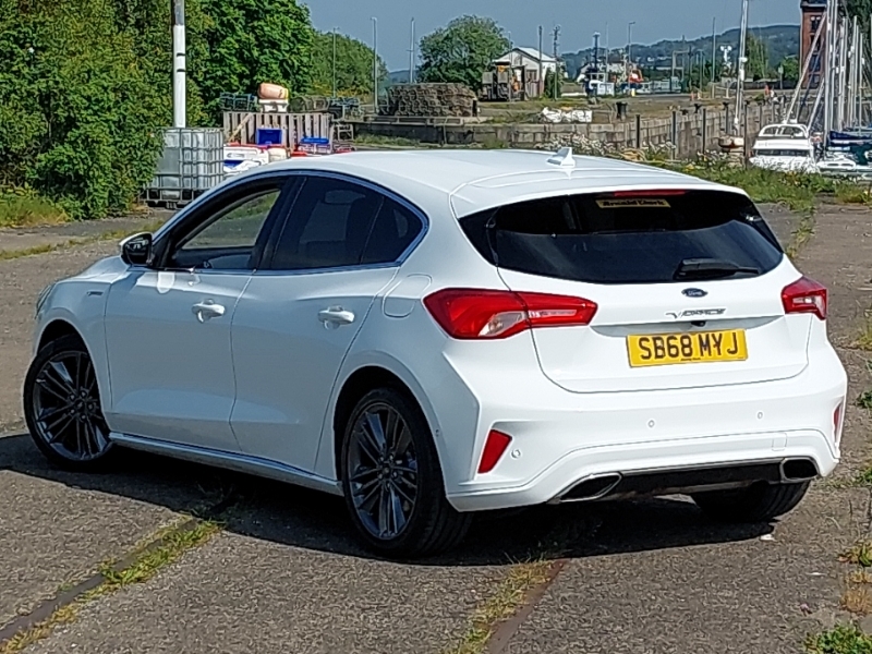 Ford Focus 1.5 Ecoboost 182 White #2