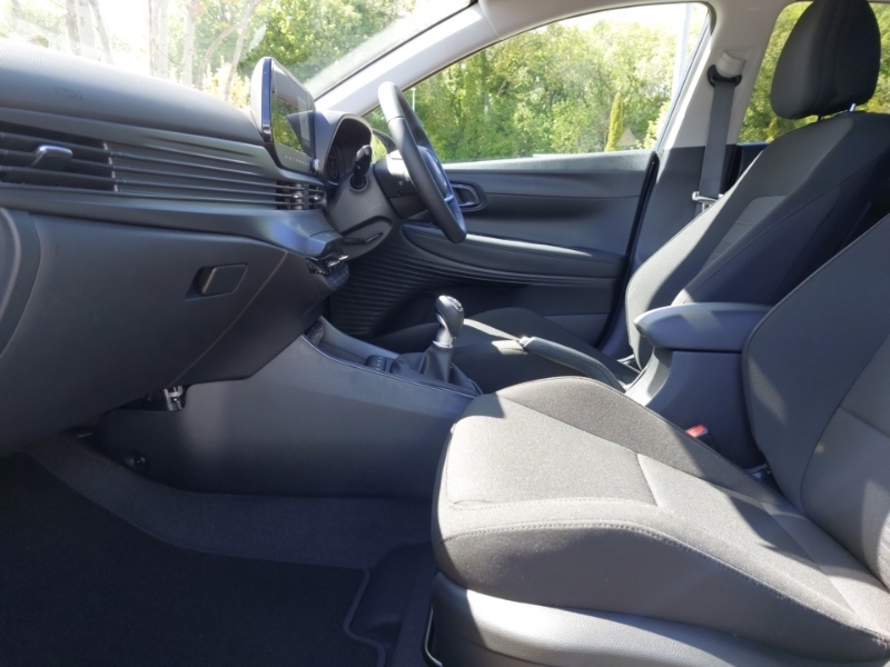 Hyundai Bayon 1.0 Tgdi 90 Tech Line Grey #5