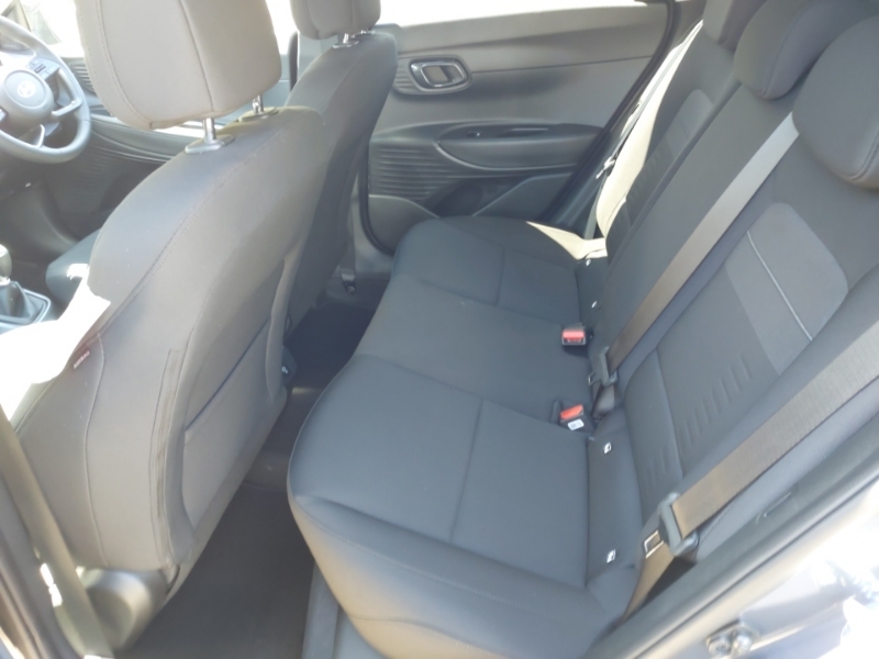 Hyundai Bayon 1.0 Tgdi 90 Tech Line Grey #6