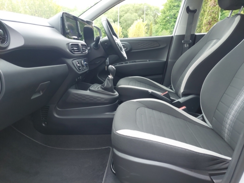 Hyundai I10 1.0 63 Advance Nav EO25HXW Grey #5